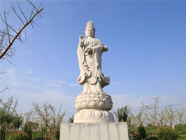 西安壽陽(yáng)山墓園園區(qū)的大使者