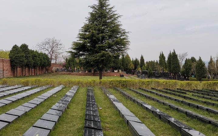 西安棗園山墓園有哪些知名人物安葬在這里？