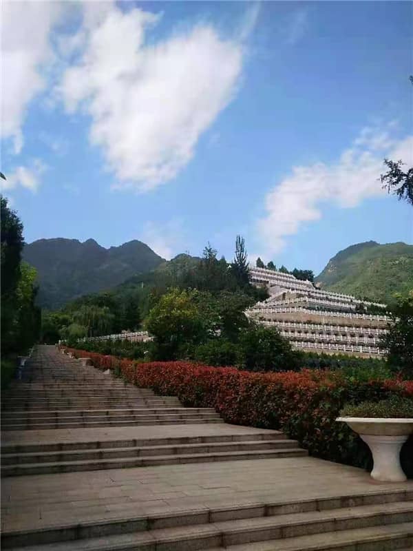 西安九龍山墓園多少錢，心有所依