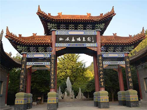 西安高橋墓園是什么性質的墓園，有哪些特色？